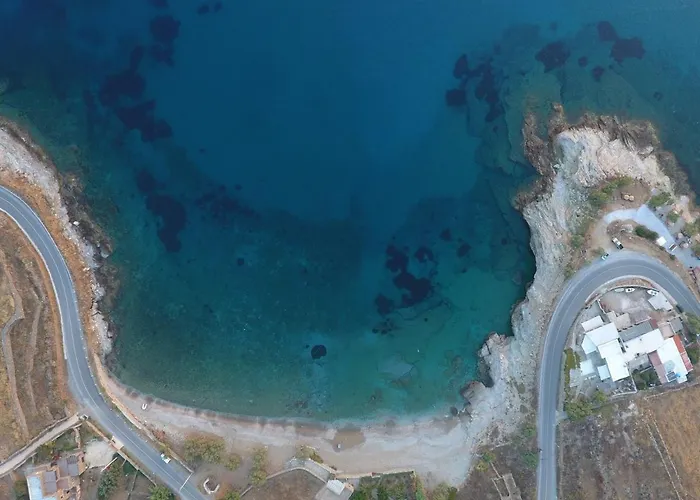 Apartmán With A Sea View And Swimming Pool, In The Area Of Koundouros